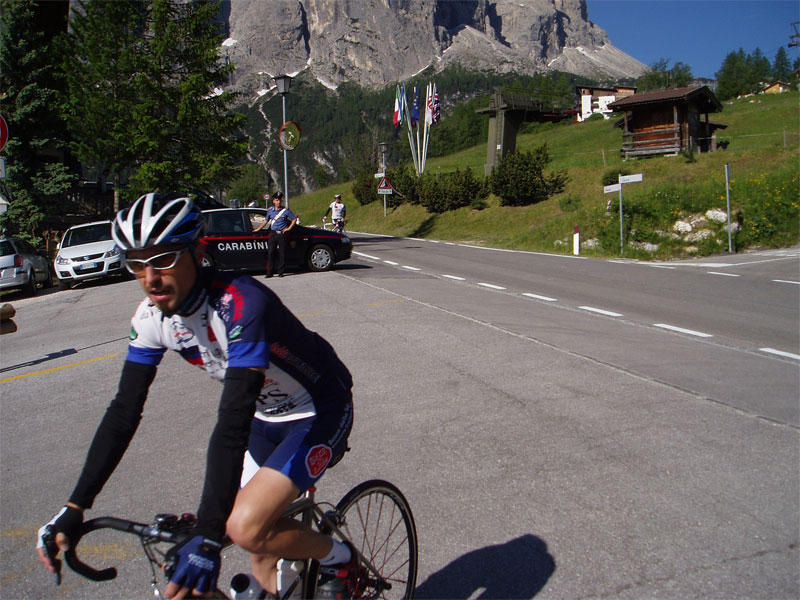 gal/2010/07 - Sella Ronda Bike Day 2010/05 - SellaRonda_Bike_Day/01_La Partenza/8P6270141-01.jpg